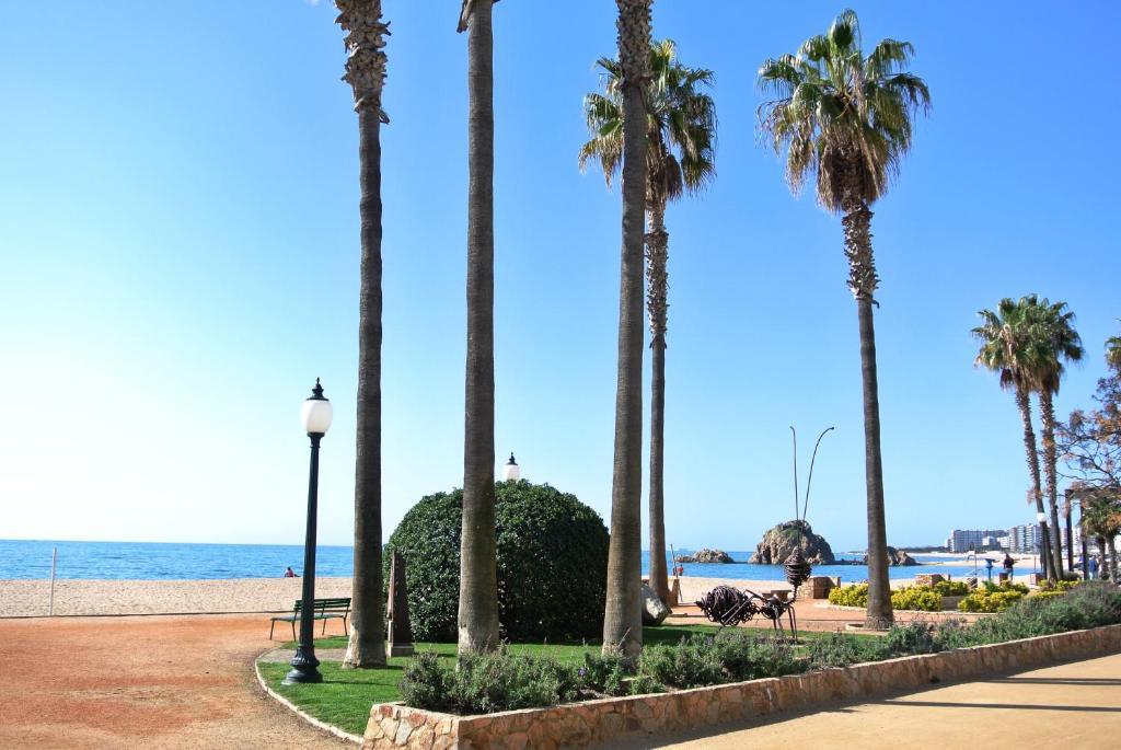 Aiguaneu Apartaments Center Blanes Luaran gambar
